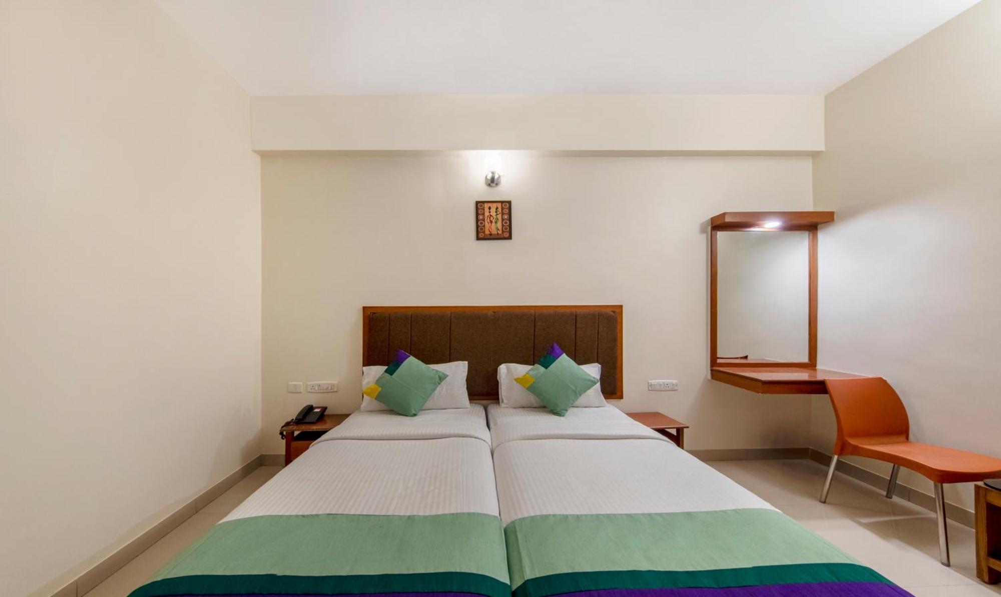 Treebo Sam Residency Hotell Coimbatore Eksteriør bilde