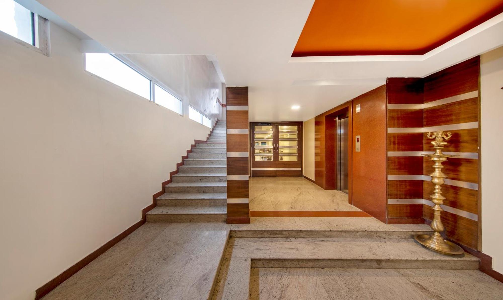 Treebo Sam Residency Hotell Coimbatore Eksteriør bilde